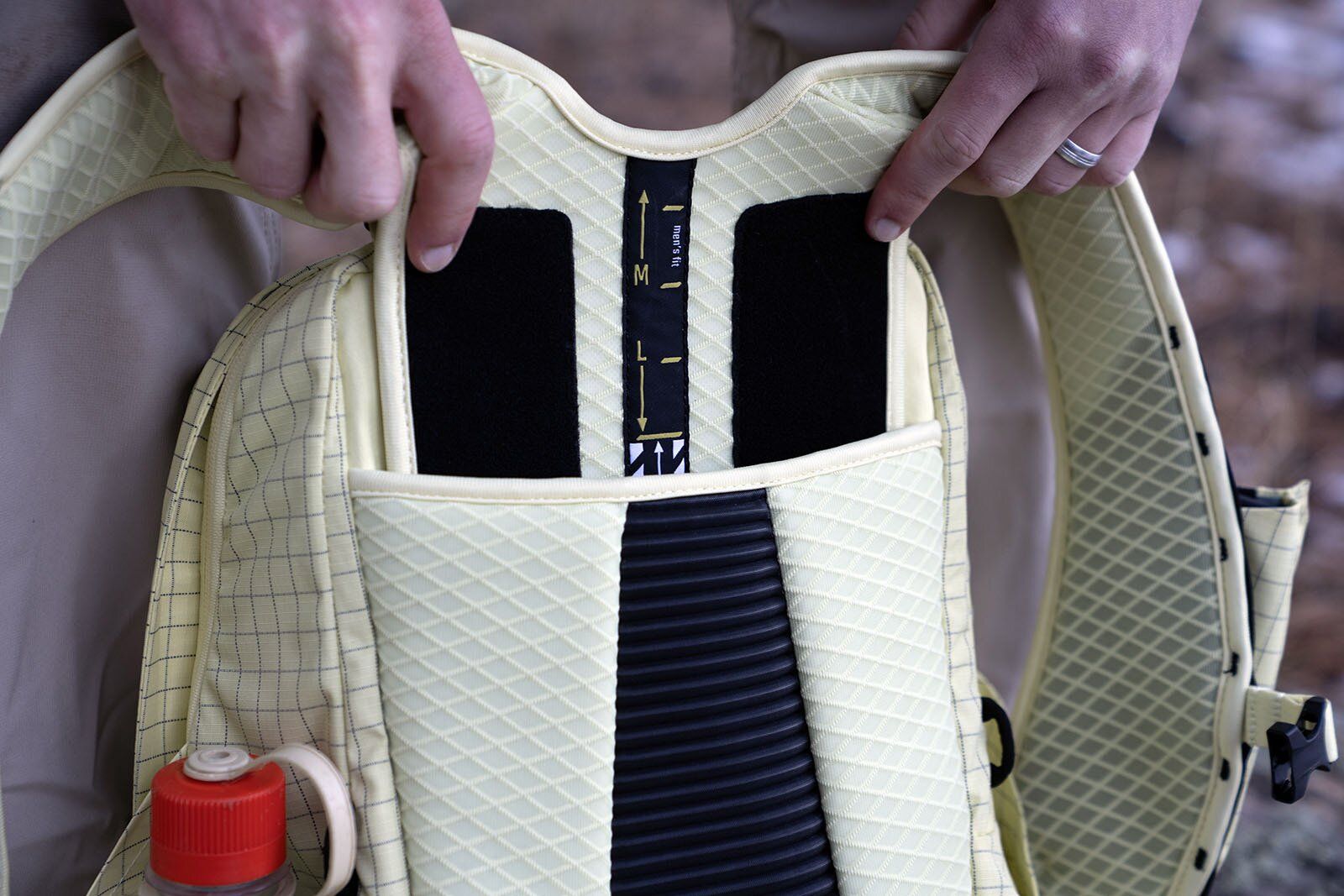 Nemo Resolve Endless Promise 25 hiking daypack torso adjustment