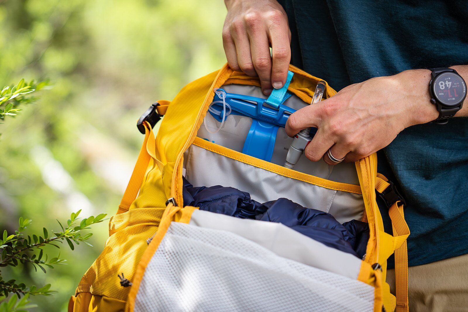 REI Co-op Trail 25 hiking daypack hydration sleeve