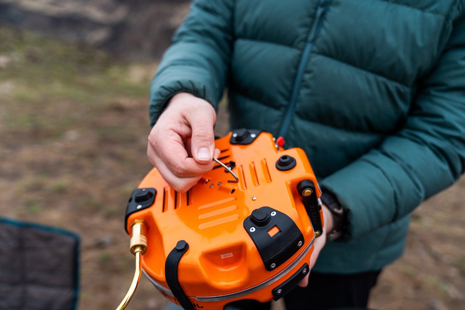 Setting up the Jetboil Genesis Basecamp System camping stove
