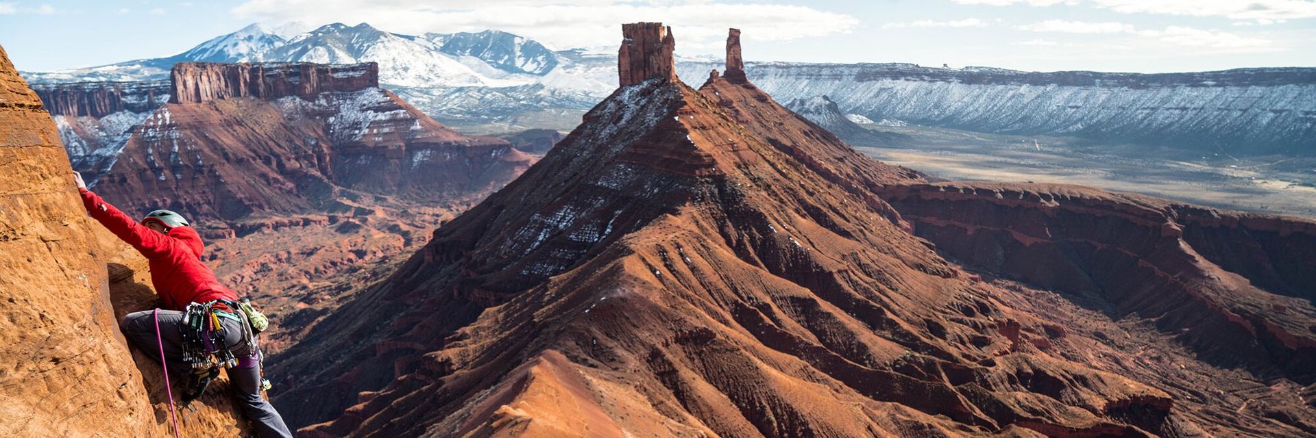 Teepee village in mist of stream at sunrise 3_1