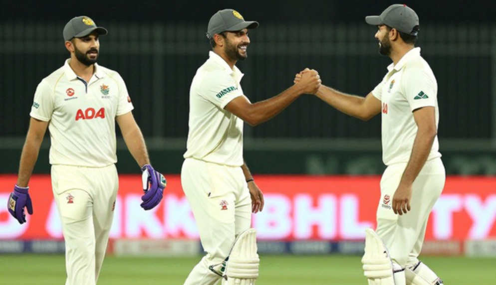 নিলামের আলো, মাঝের ওভারের ছায়া: এশিয়ার টি-টোয়েন্টি ক্রিকেটে ট্রান্সফার-অর্থনীতির আসল খাতা